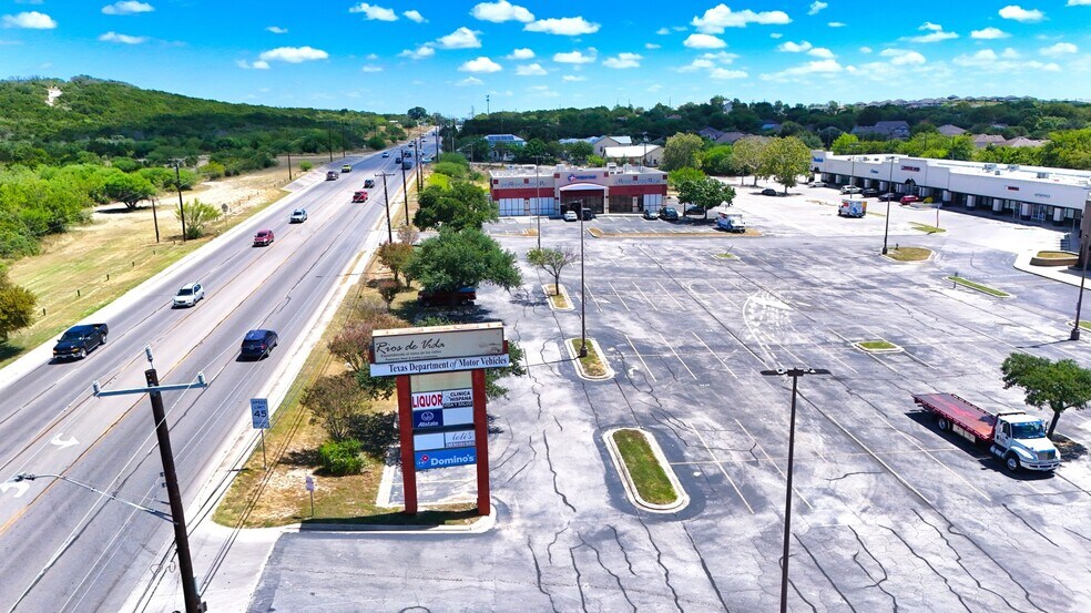 More Photos Of 15130 Nacogdoches Rd, San Antonio Freestanding For Sale