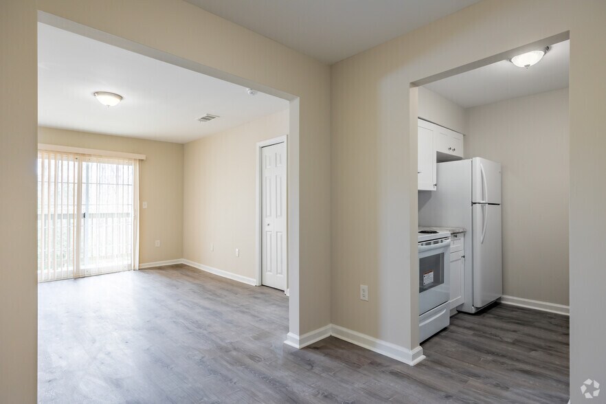 More Photos Of 925 Conley Rd, Atlanta Multifamily For Sale