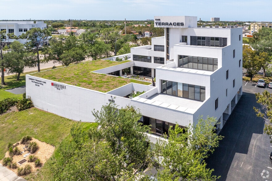 More Photos Of 8660 College Pky, Fort Myers Medical For Lease