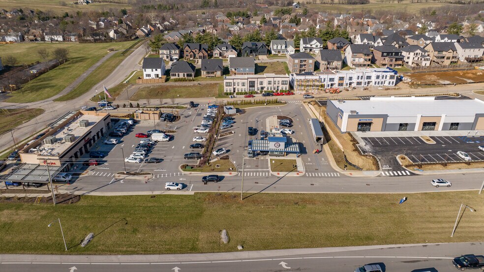 More Photos Of 4257 Harrodsburg Rd, Lexington General Retail For Lease