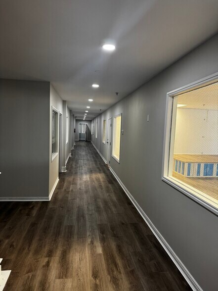 More Photos Of 9414-9488 Union Sq, Sandy Unknown For Lease