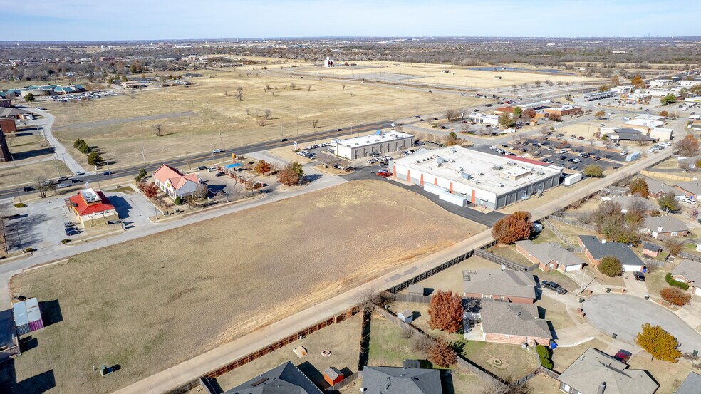 More Photos Of 951 Sonoma Park Dr, Norman Land For Sale