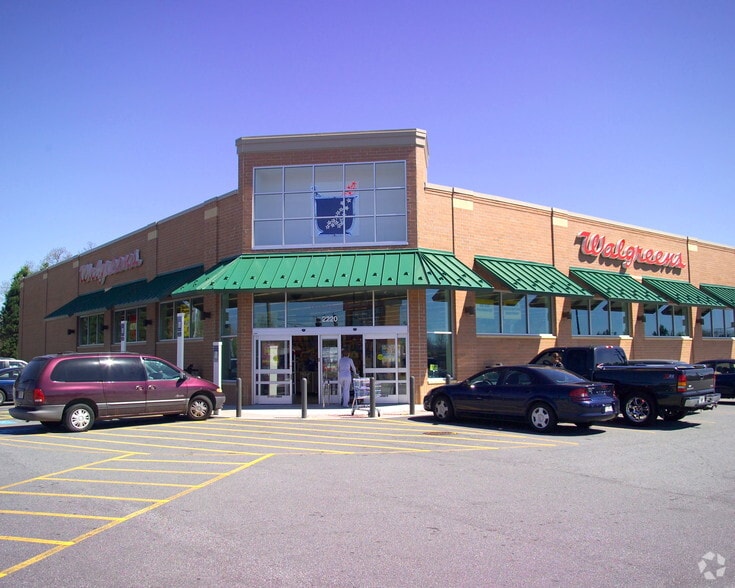 More Photos Of 3732 Highway 78 W, Snellville Drugstore For Lease