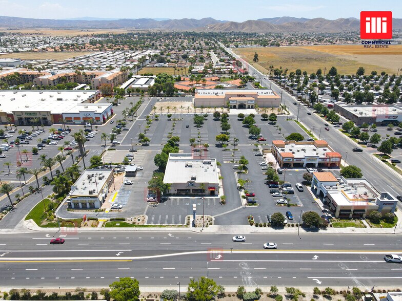 More Photos Of W Florida Ave & Kirby St, Hemet Land For Lease