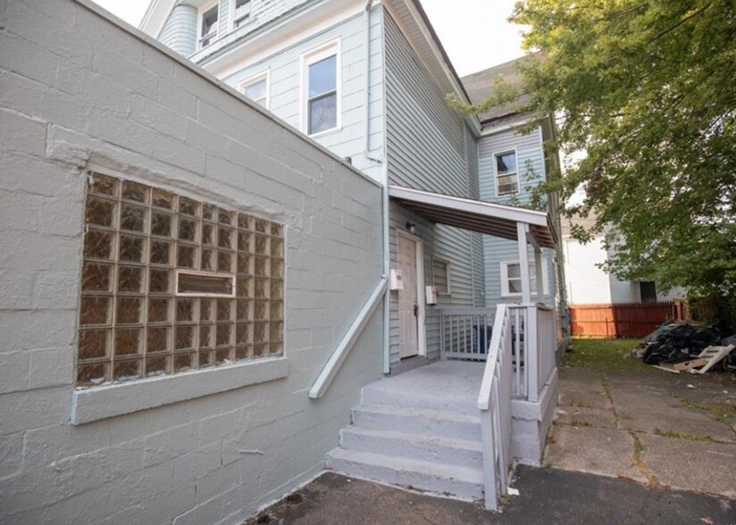 More Photos Of 1010 Kensington Ave, Buffalo Apartments For Sale
