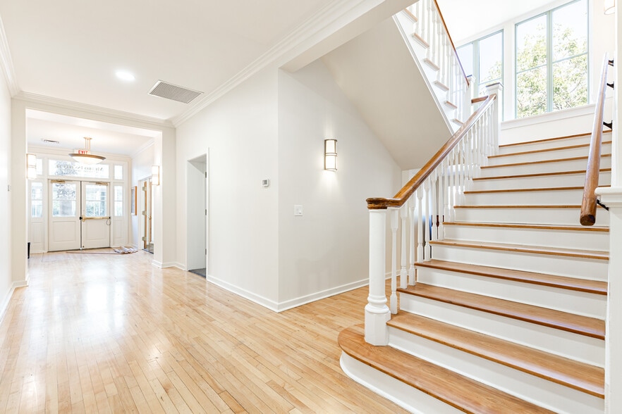 More Photos Of 331 N 1st Ave, Phoenix Office Residential For Lease