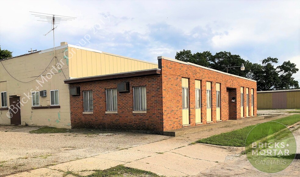 More Photos Of 2632 Park St, Muskegon Heights Warehouse For Sale