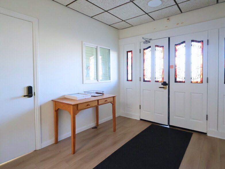 More Photos Of 311 E Washington Ave, Escondido Office For Lease