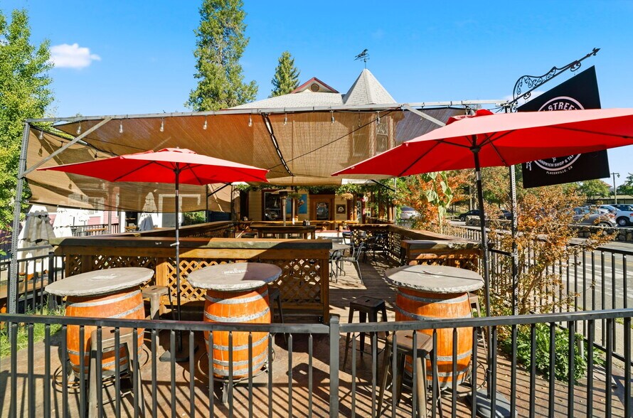 More Photos Of 589 Main St, Placerville Restaurant For Sale