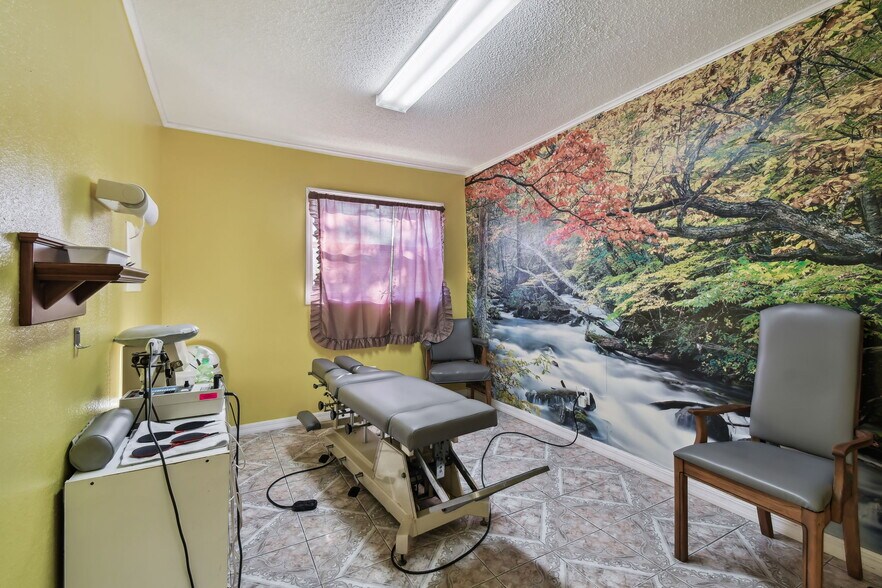 More Photos Of 10129 Little Rd, New Port Richey Medical For Sale