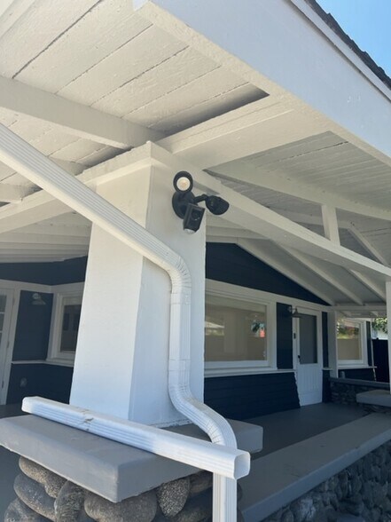 More Photos Of 828 E Venice Blvd, Venice Apartments For Sale