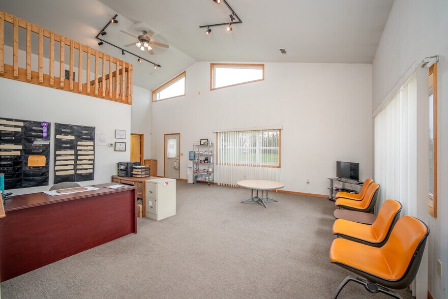 More Photos Of 410 Division st, Hersey Auto Repair For Sale