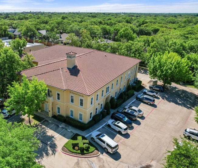 Primary Photo Of 2304 W Interstate 20, Arlington Office For Lease
