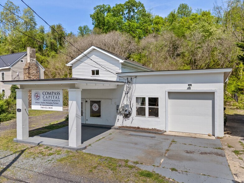 More Photos Of 11947 Lee Hwy, Sperryville Multifamily For Sale