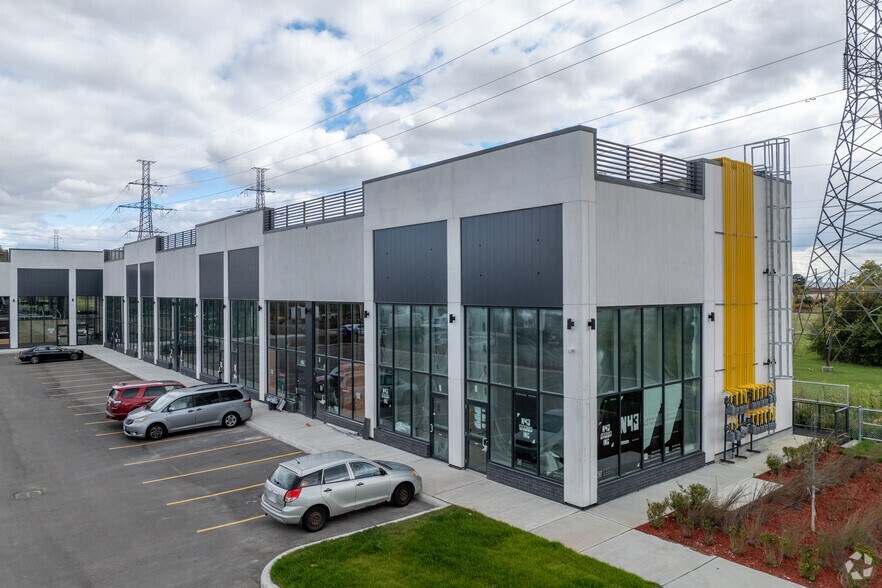 Primary Photo Of 3107 Kennedy Rd, Toronto General Retail For Lease