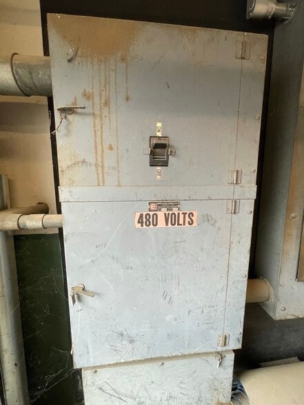 More Photos Of 1531 Route 163, Oakdale Auto Repair For Sale