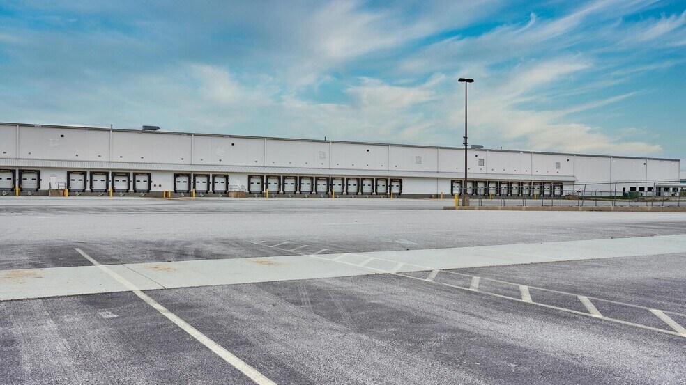 More Photos Of 1475 Nitterhouse Dr, Chambersburg Distribution For Lease