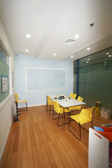 More Photos Of 1550 Lemoine Ave, Fort Lee Medical For Lease