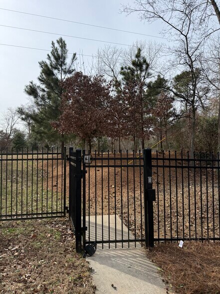 More Photos Of 1904 Monroe Dr NE, Atlanta Office For Lease