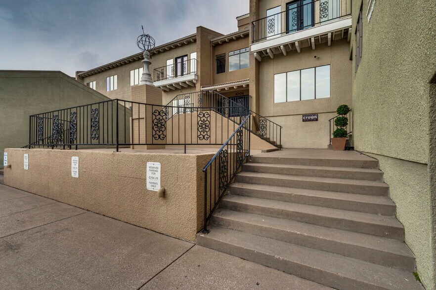 More Photos Of 1004 N Bowen Rd, Arlington Medical For Lease