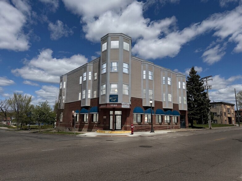 Primary Photo Of 1720 Glenwood Ave N, Minneapolis Apartments For Sale