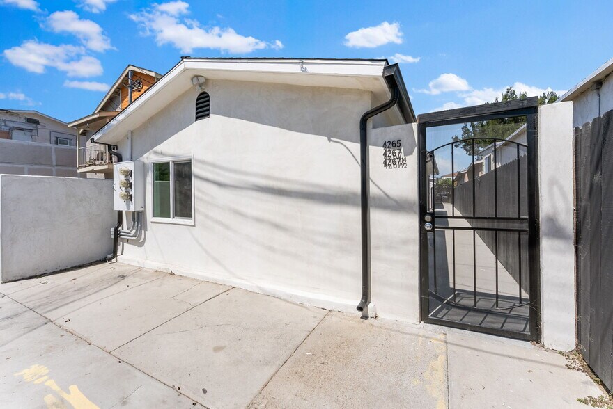 More Photos Of 4265 36th St, San Diego Apartments For Sale