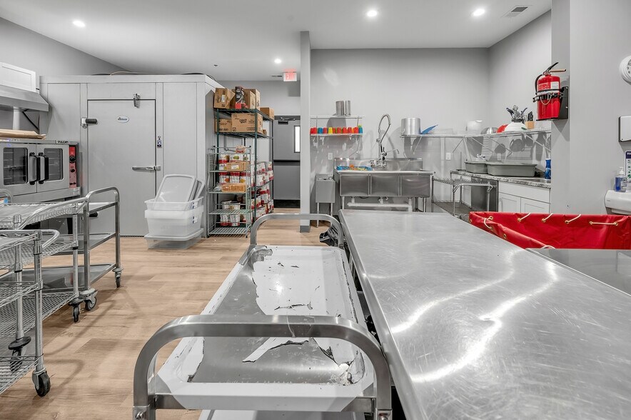 More Photos Of 101 Fairfield Dr, Nicholasville Daycare Center For Sale