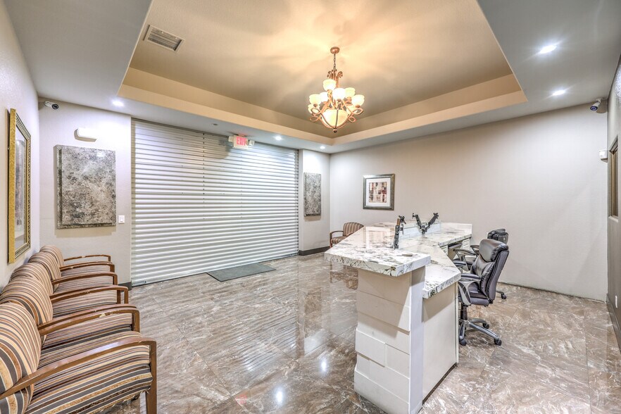 More Photos Of 2984 Marco St, Las Vegas Light Manufacturing For Sale