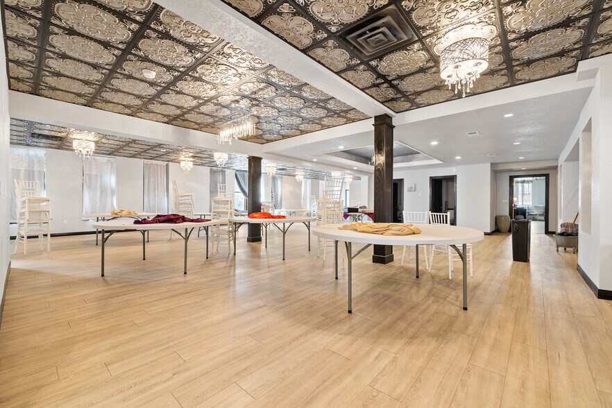 More Photos Of 603 N River St, Hot Springs Hotel For Sale