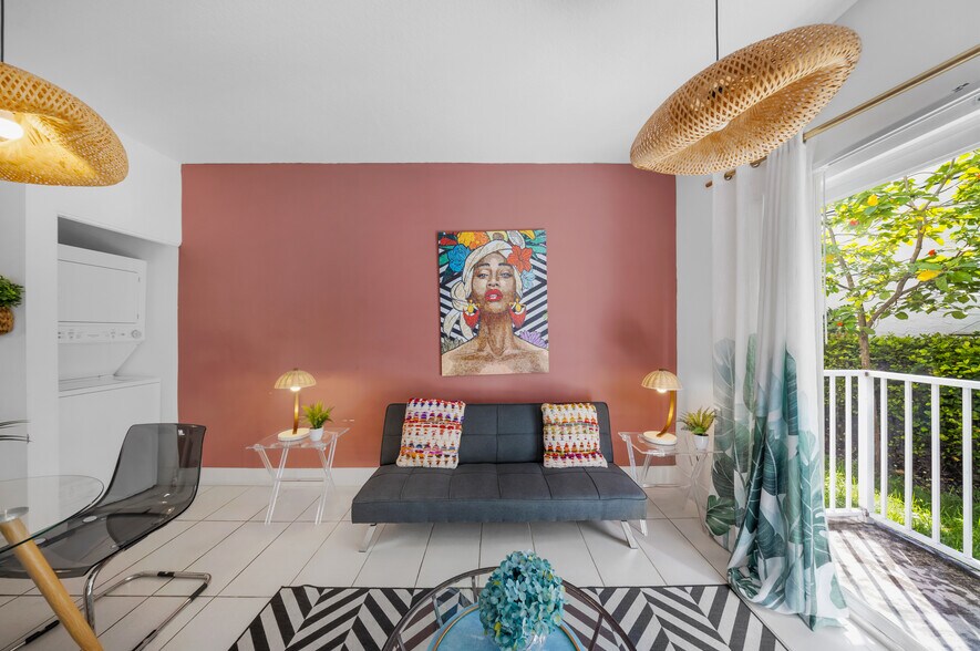 More Photos Of 750 SW 2nd St, Miami Apartments For Sale