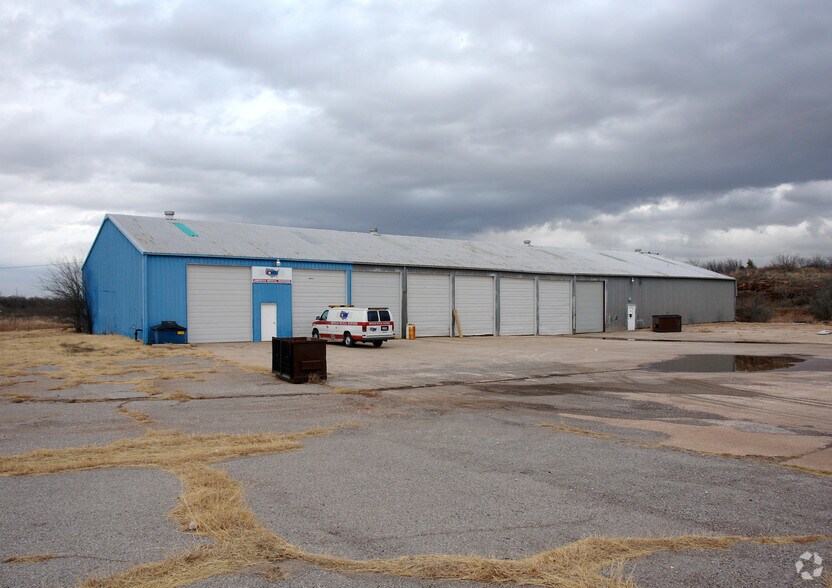Primary Photo Of 3302 Seymour Hwy, Wichita Falls Warehouse For Lease