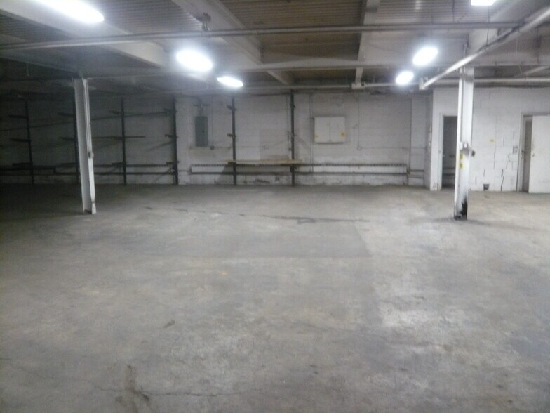 More Photos Of 520 S 4th Ave, Mount Vernon Warehouse For Lease