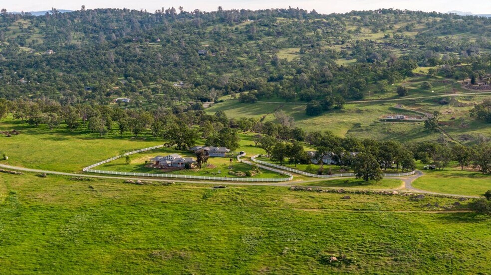 More Photos Of 8150 Creek Way, Smartsville Land For Sale