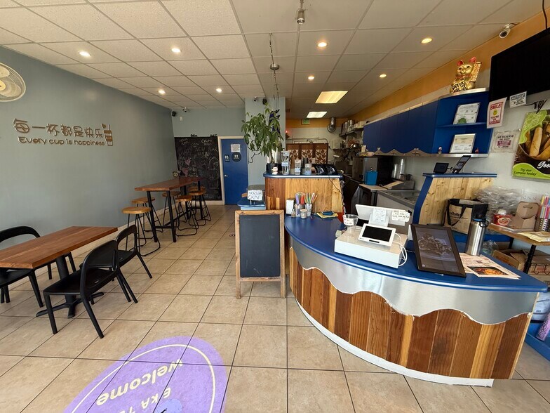 More Photos Of 2100-2108 16th St, Sacramento Storefront Retail Residential For Sale