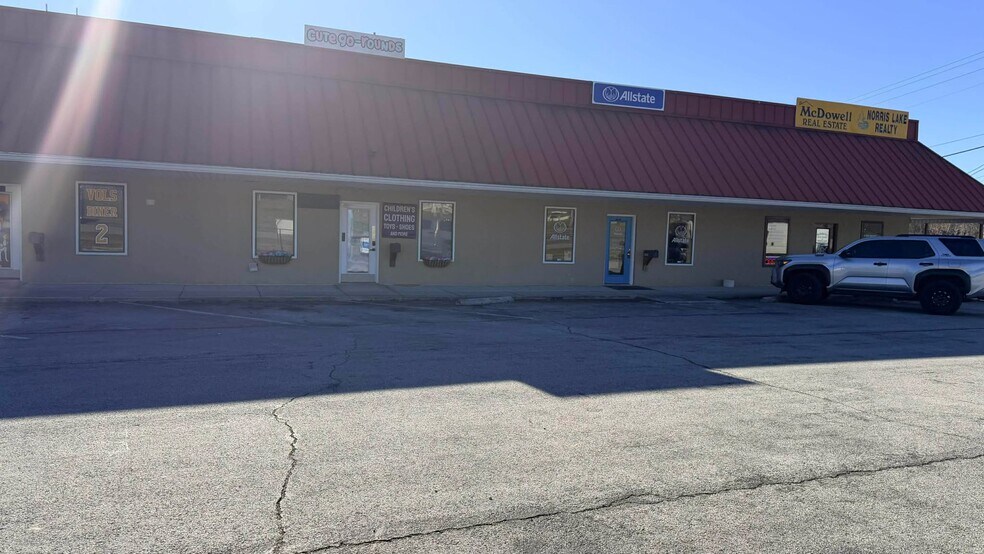 More Photos Of 3175 Appalachian Hwy, Jacksboro Office For Sale
