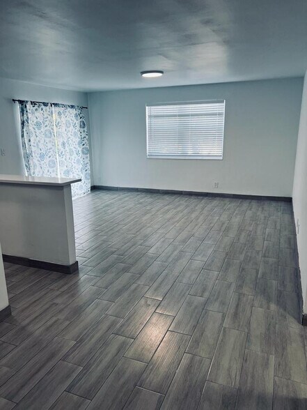 More Photos Of 930 N 14th Ct, Hollywood Multifamily For Sale