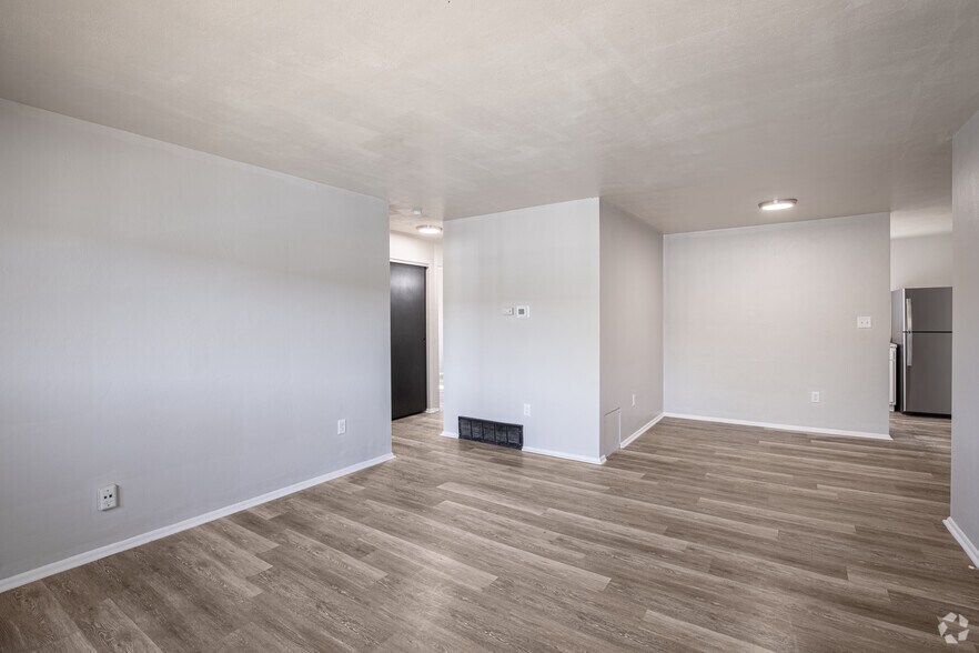 More Photos Of 237-311 N 12th St, Miamisburg Apartments For Sale