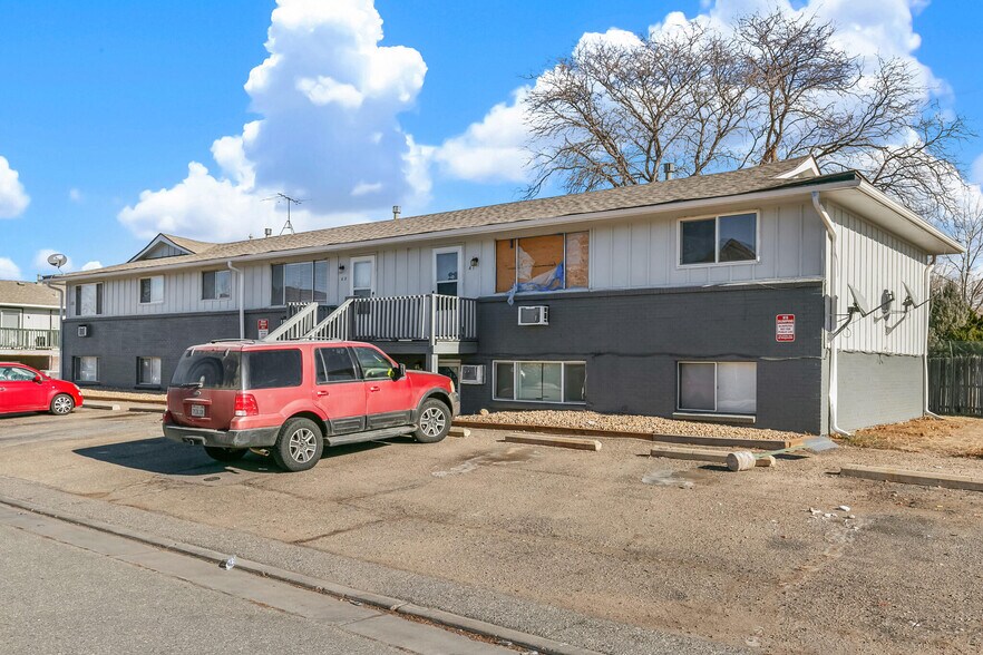 More Photos Of 180 S 20th Ave, Brighton Apartments For Sale