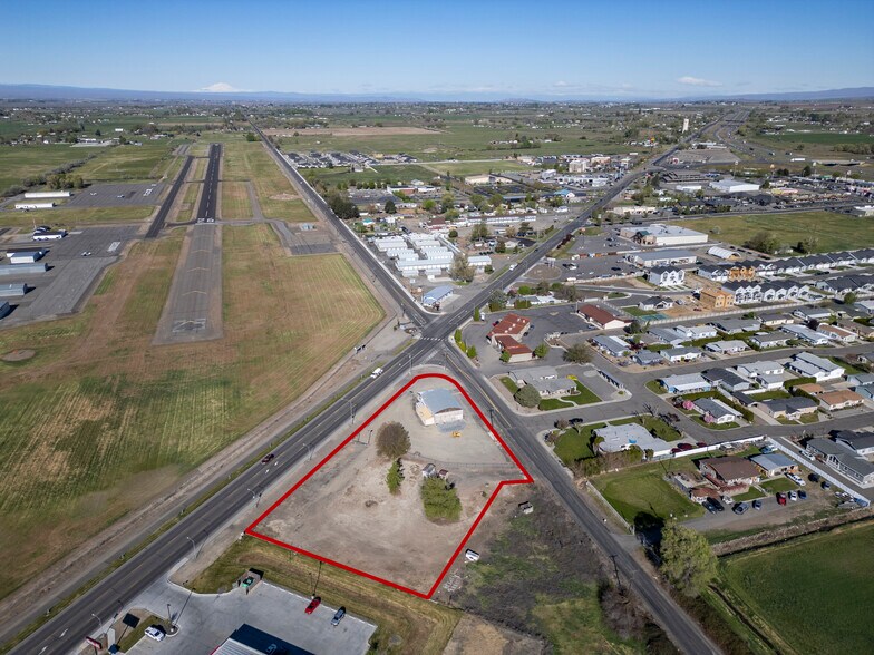 Primary Photo Of 391 Wine Country Rd, Prosser Freestanding For Sale