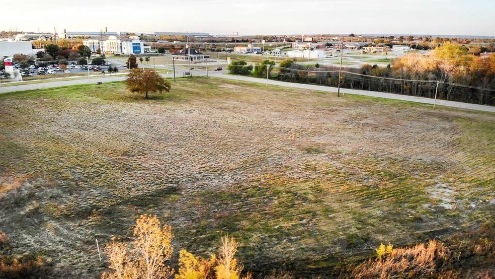 More Photos Of 2410 N Rockford Rd, Ardmore Land For Sale