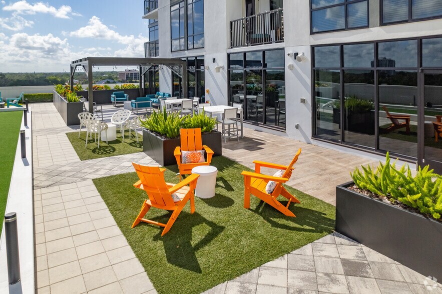 More Photos Of 361 N ROSALIND AVE, Orlando Apartments For Lease