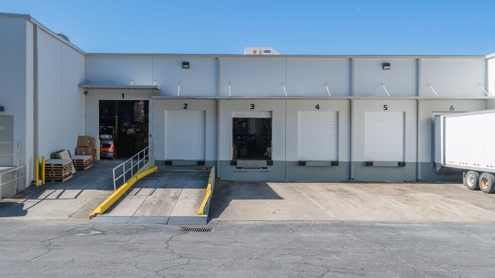 More Photos Of 2779 Peterson Pl, Norcross Unknown For Lease