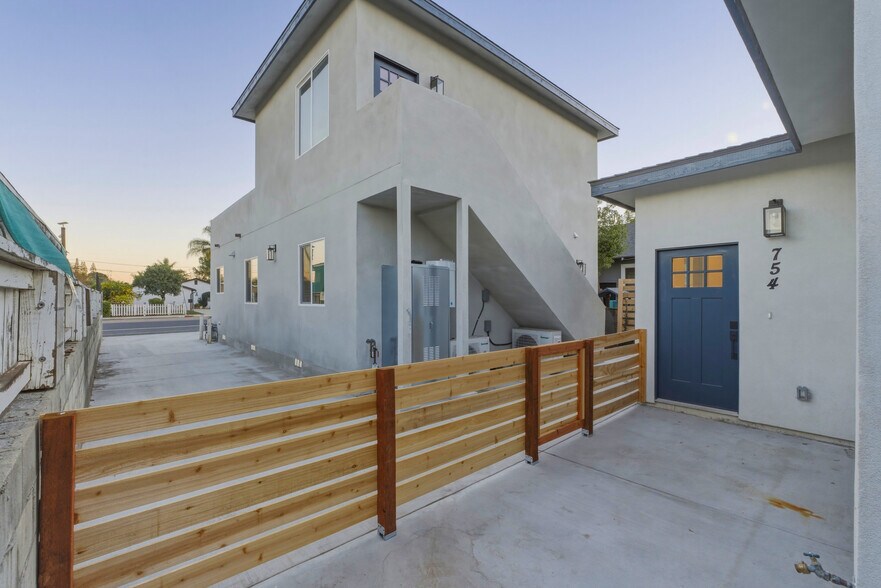 More Photos Of 752 W 9th Ave, Escondido Apartments For Sale