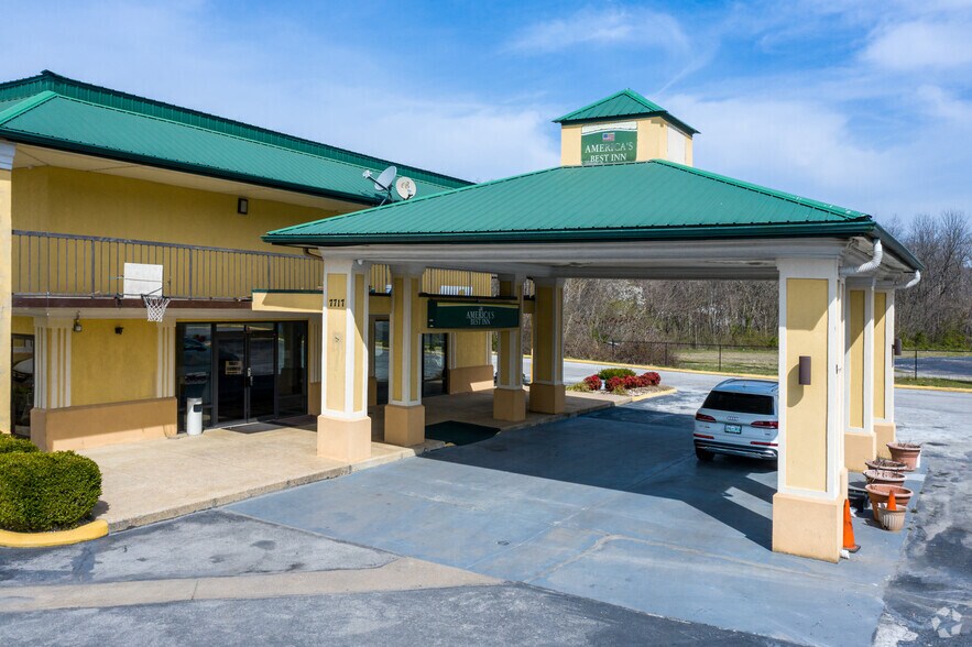 More Photos Of 7717 Lee Hwy, Chattanooga Hotel For Sale