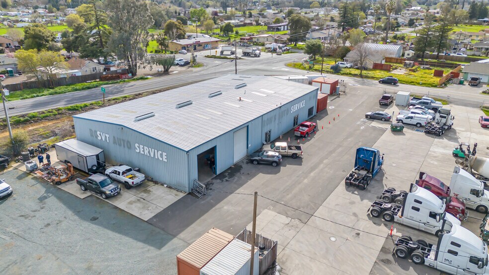 More Photos Of 25533 N Highway 99, Acampo Service For Sale