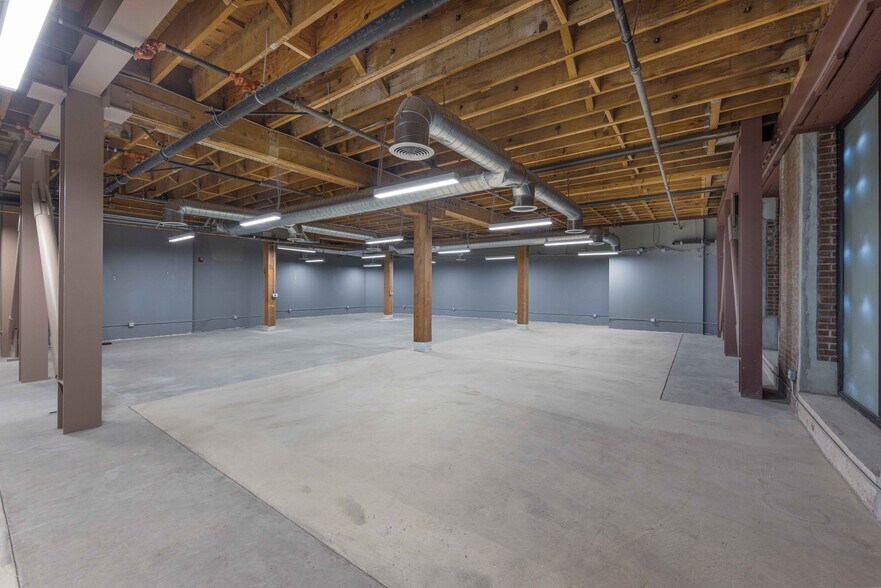 More Photos Of 440 Seaton St, Los Angeles Loft Creative Space For Sale