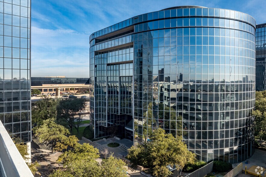 Primary Photo Of 8360 Lyndon B Johnson Fwy, Dallas Office For Lease