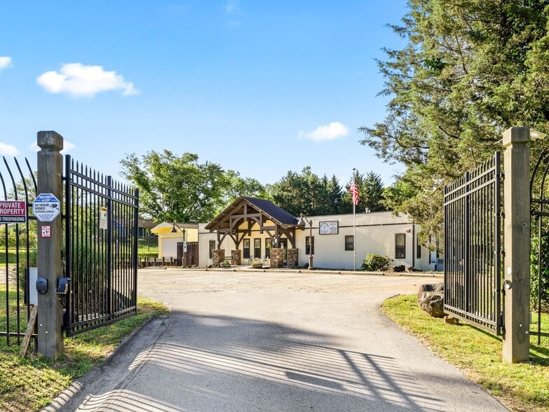 Primary Photo Of 310 Terrell Rd, Franklin Office For Sale