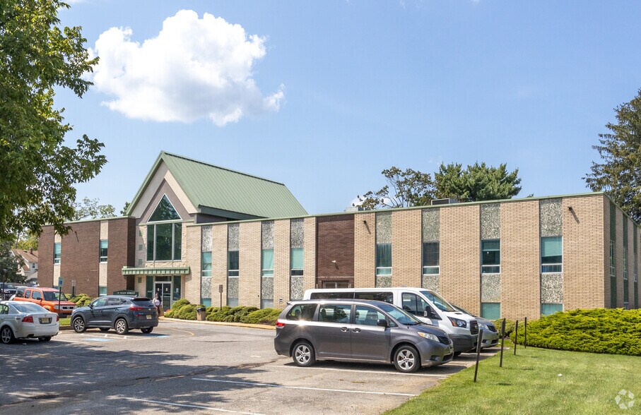 More Photos Of 310 Main St, Toms River Medical For Sale
