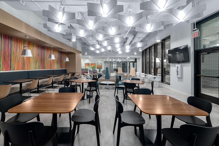 More Photos Of 2221 Lakeside Blvd, Richardson Office For Sale